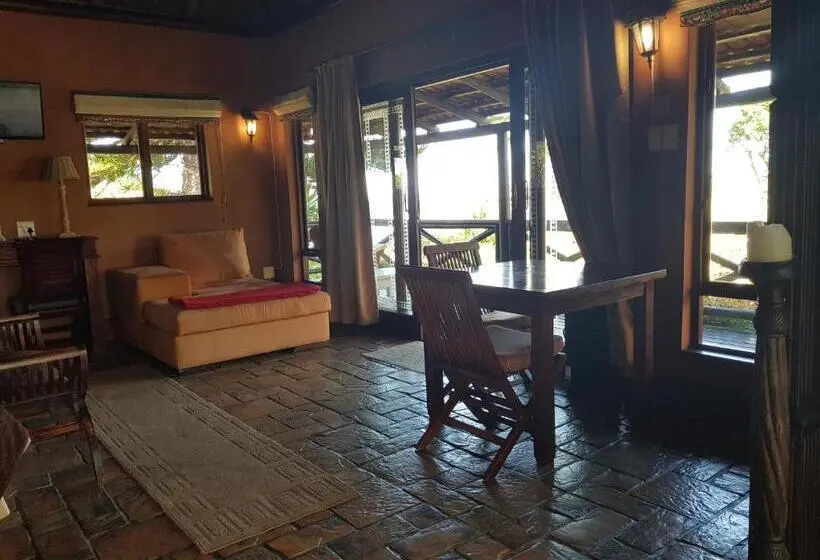 スイート, Waterside Lodge