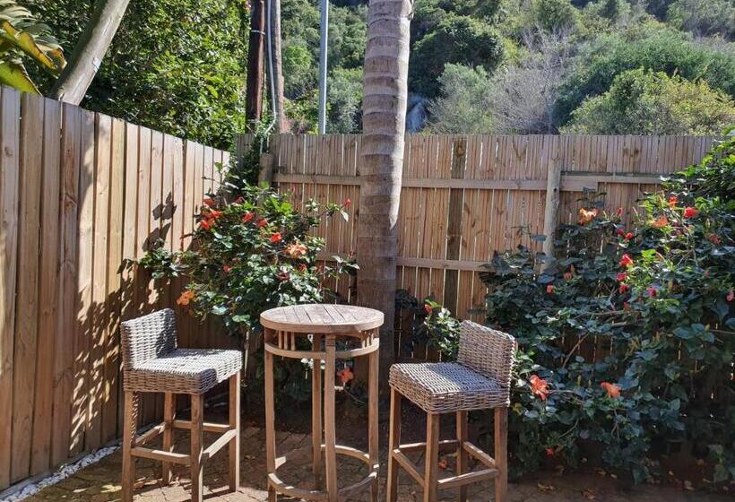 آپارتمان 1 خوابه, Waterside Lodge