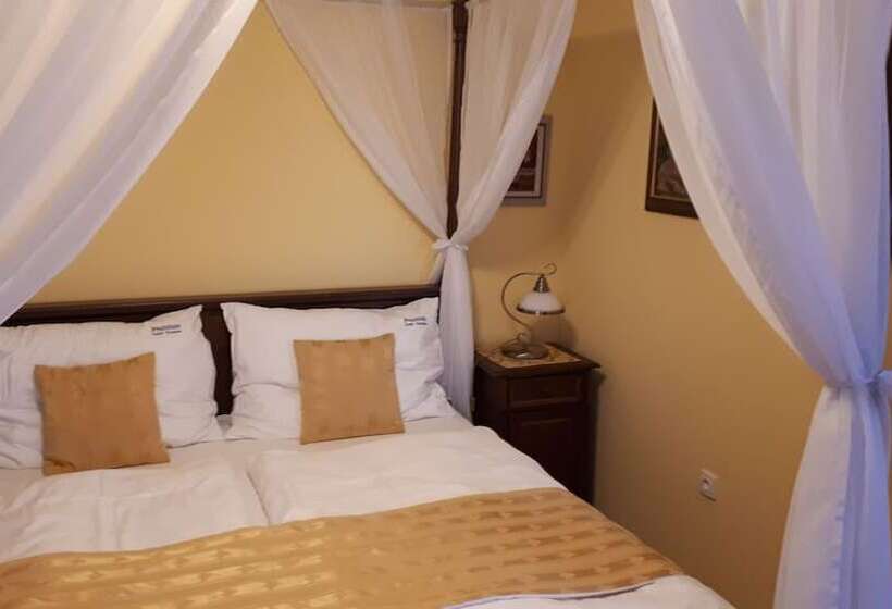 اتاق استاندارد, Pension Premium