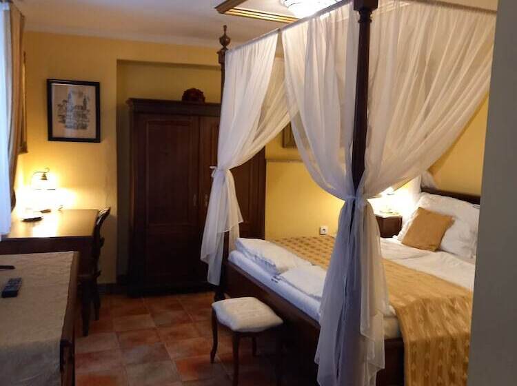 اتاق استاندارد, Pension Premium