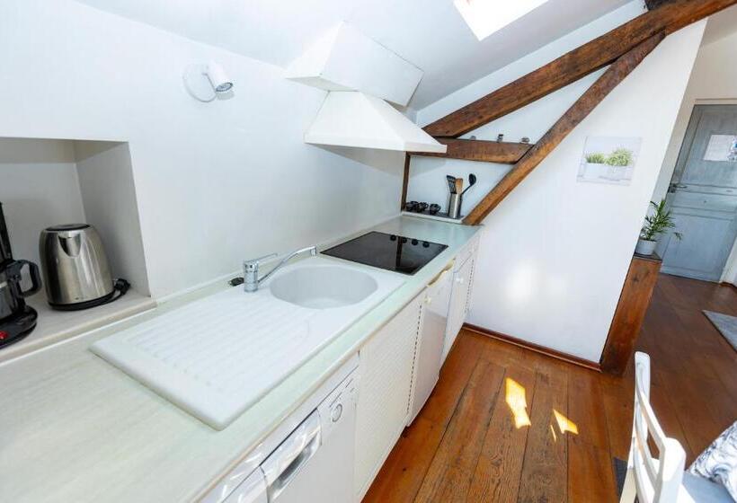 침실 1개 아파트, Villa Erdian