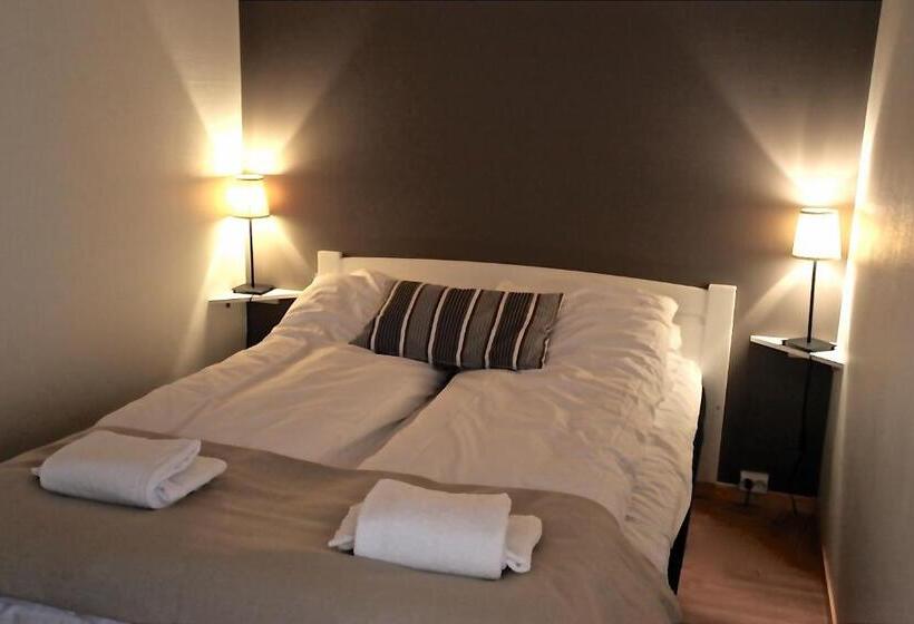 חדר משפחתי, Flåm Marina