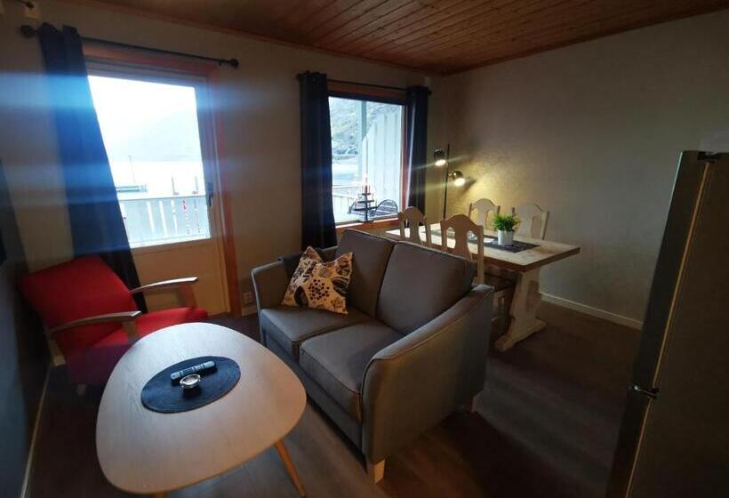 חדר משפחתי, Flåm Marina