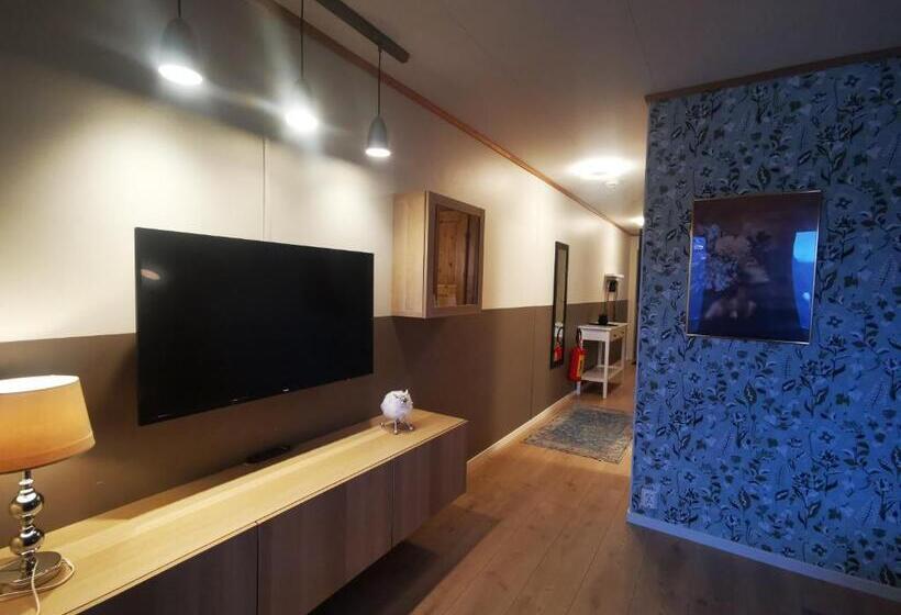 סוויטת ג'וניור םע נוף, Flåm Marina