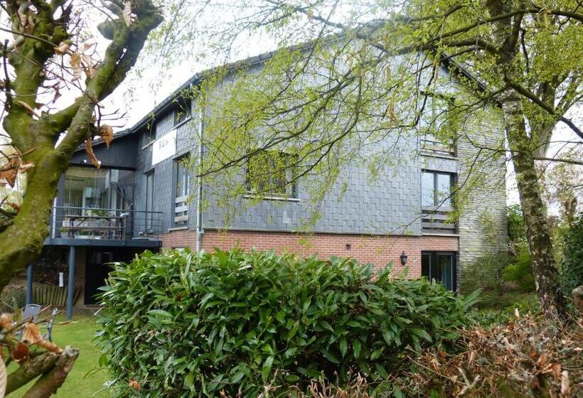 Апартаменты 2 Спальни, L'horizon Studios & Apparts