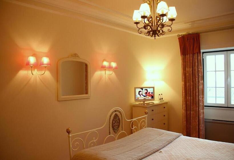 جناح عائلي, Casa Do Colegio Velho