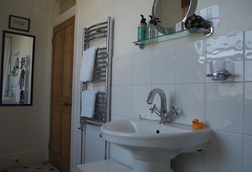 חדר סטנדרט, Devonshire House