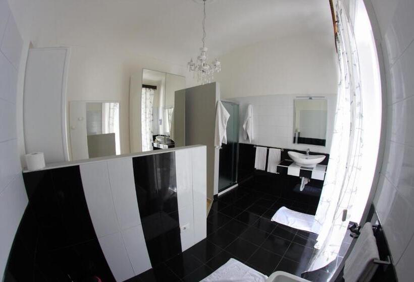 스위트, Gualtiero Camere & Suite