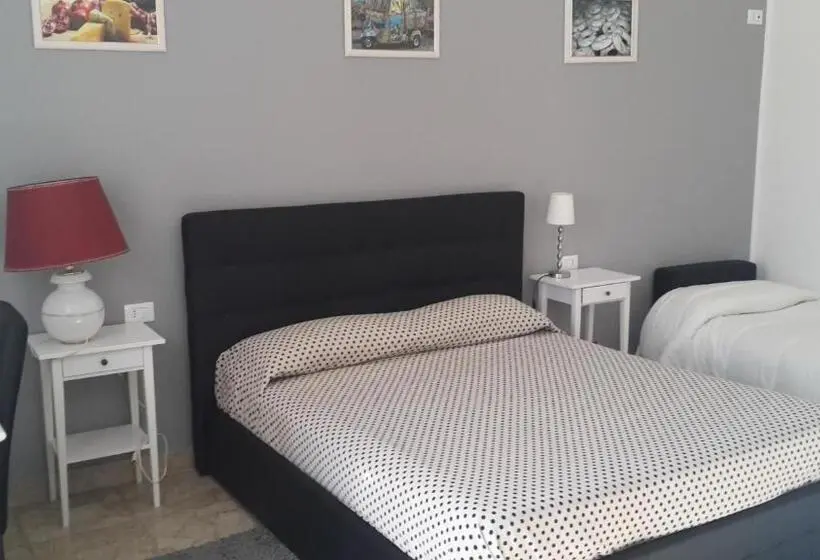 سوئیت کلاسیک, Gualtiero Camere & Suite