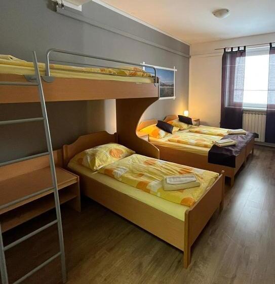 اتاق استاندارد چهار تخته, Apartments Furman Self Check In