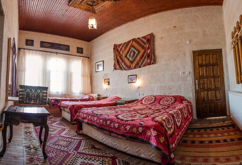 패밀리 룸, Kirkit