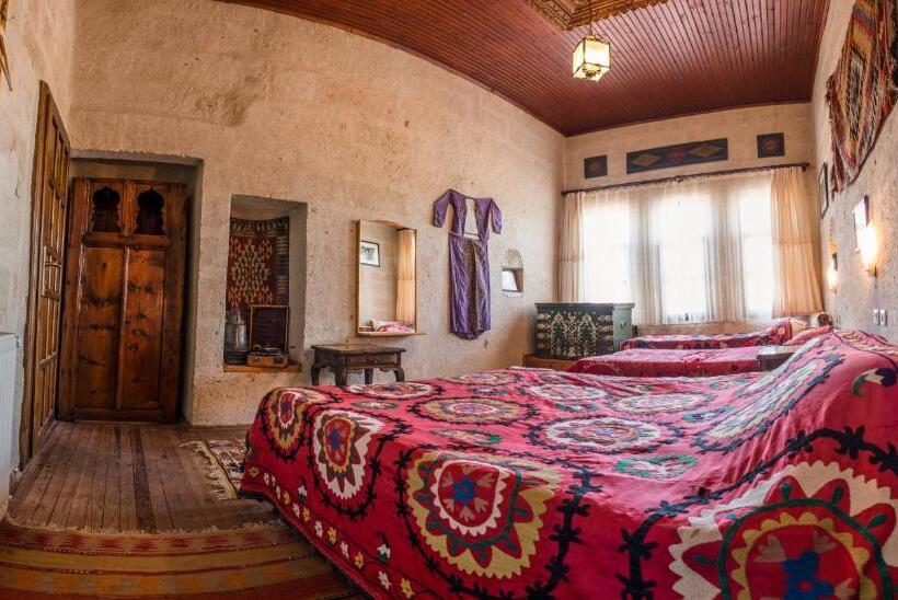 패밀리 룸, Kirkit