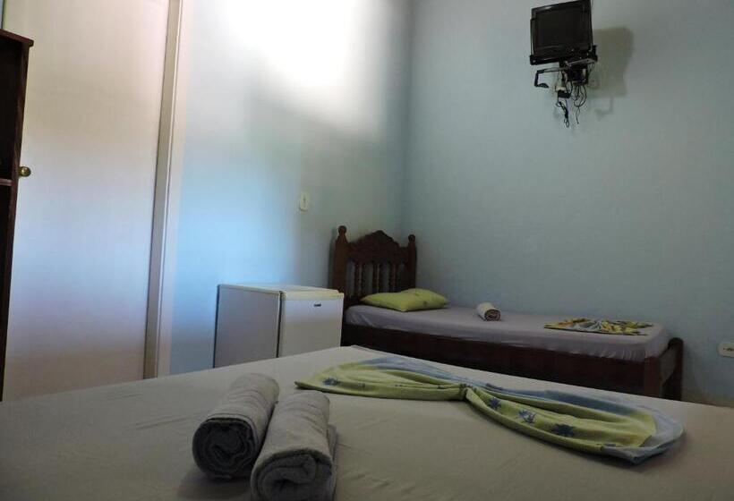 标准三人间, Pousada Do Horto