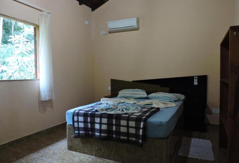 高级三人间, Pousada Do Horto