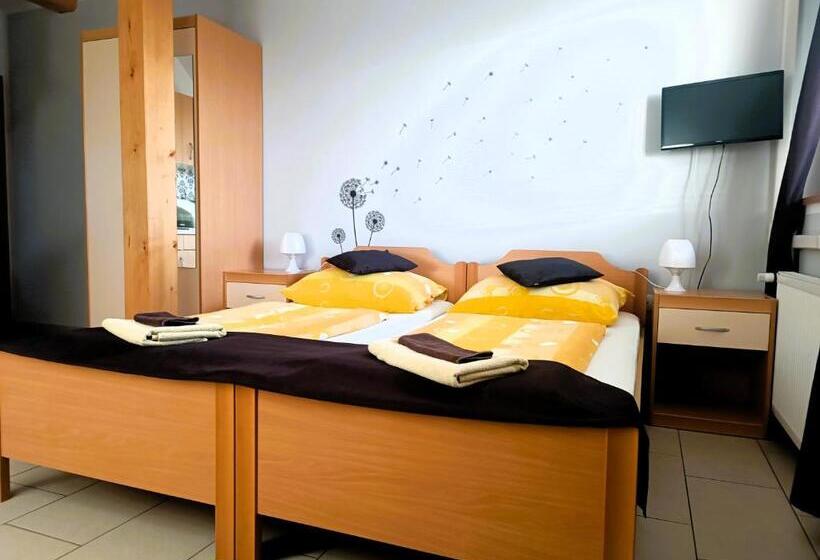 اتاق استاندارد, Apartments Furman   Self Check In