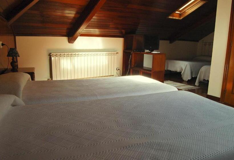 חדר סטנדרט לארבעה, Núcleo De Turismo Rural La Corte