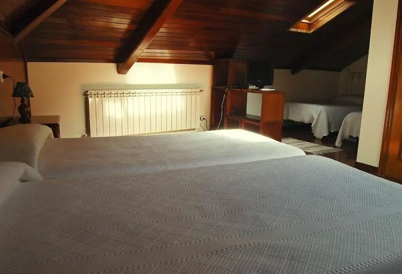 スタンダード4人部屋, Núcleo De Turismo Rural La Corte
