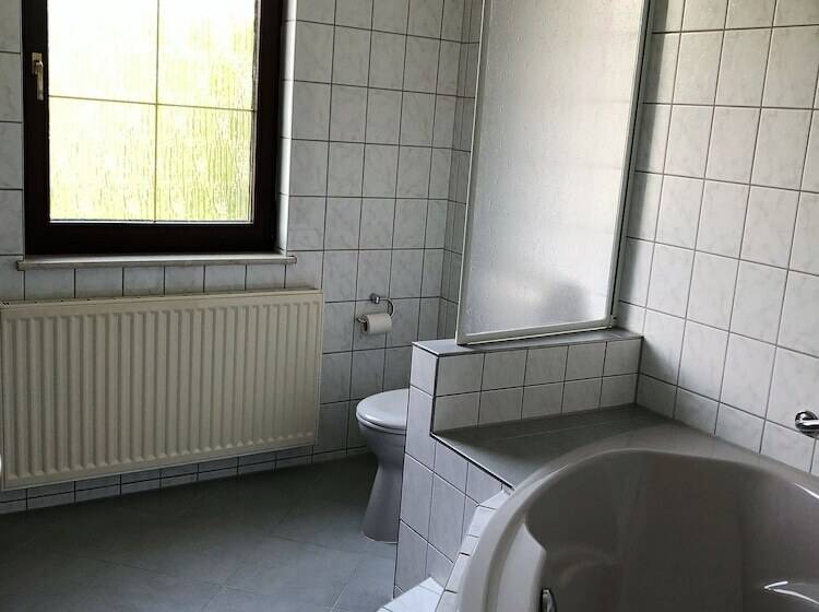 Номер Стандарт, Pension Bennelliebschanke