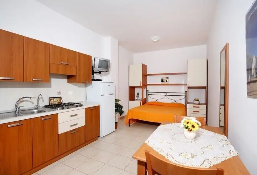 استودیوی استاندارد, Residence Valleverde