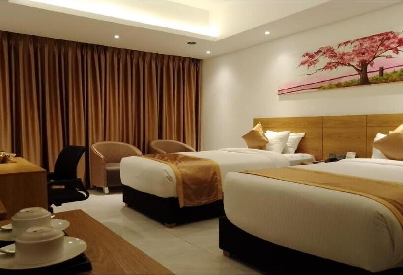 اتاق لوکس, X Rajshahi