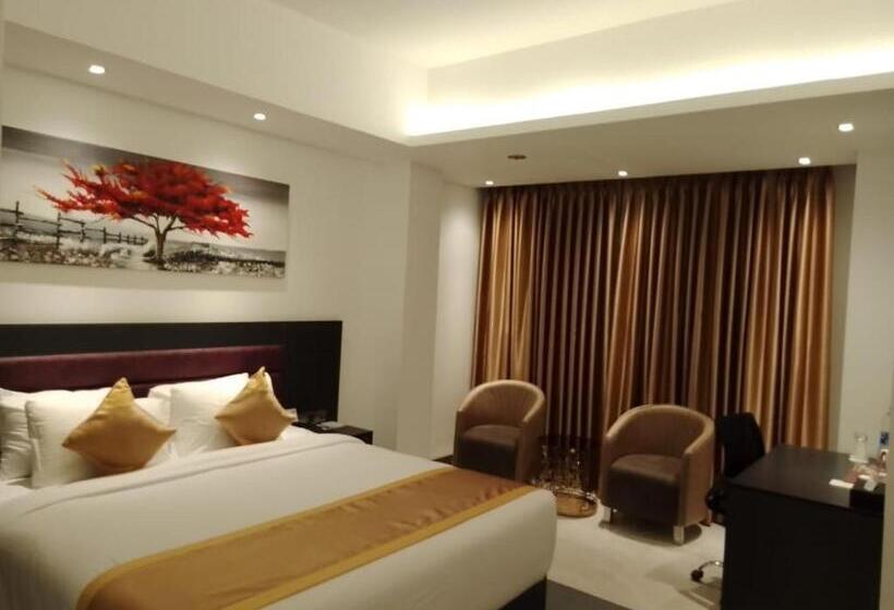 سوئیت پرزیدنت, X Rajshahi