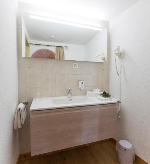 Номер Стандарт, Klarer