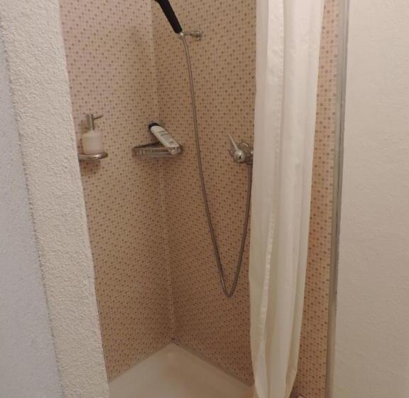 Номер Стандарт Совместная Ванная, Klarer