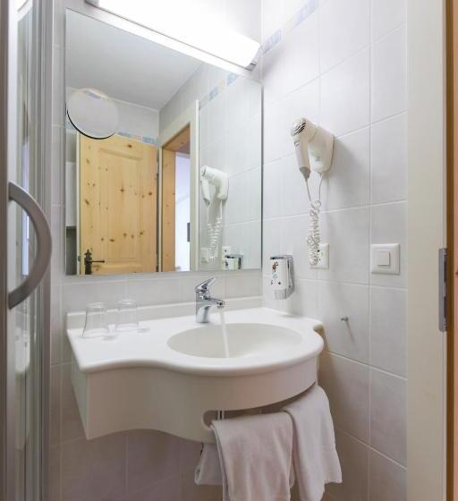 Номер Стандарт, Klarer