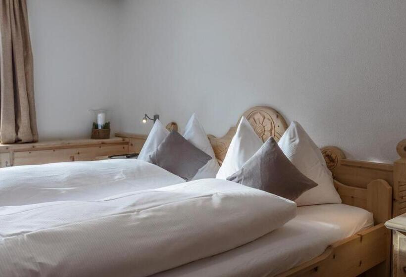 Номер Стандарт, Klarer