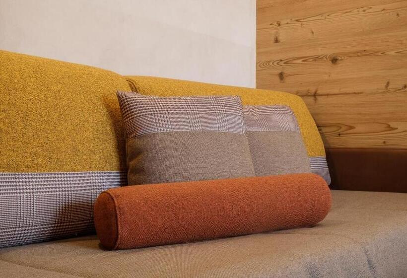 1 Bedroom Apartment Mountain View, Chalet Bellavista