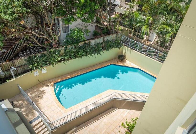 آپارتمان 3 خوابه, Grandview Apartments