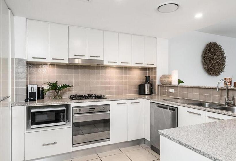 Апартаменты 1 Спальня Вид на Сад, Grandview Apartments