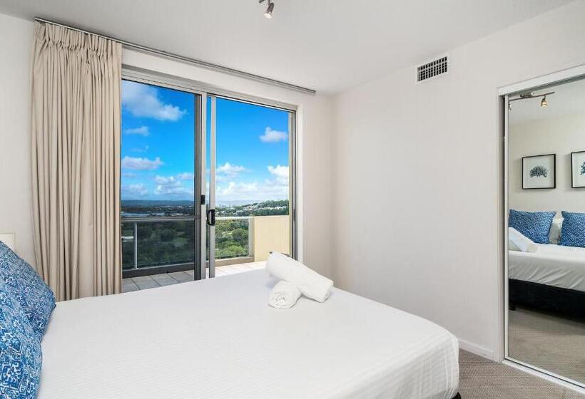 2 Bedrooms Apartment River View, Grandview Apartments