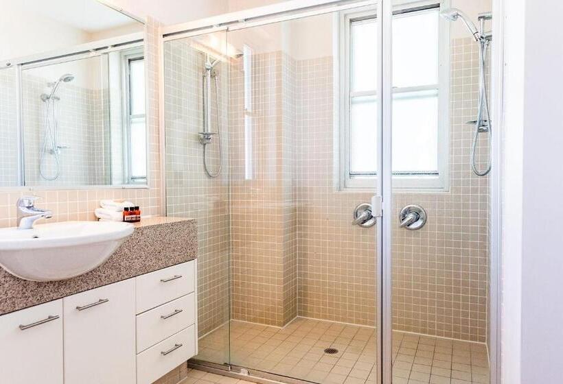 1 Bedroom Penthouse Apartment, Grandview Apartments