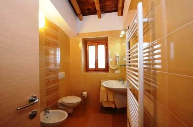 スタンダードスタジオ, Agriturismo Corte La Sacca