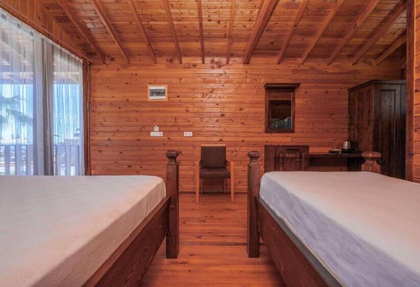 בקתה סטנדרטית, Sea Valley Lodge