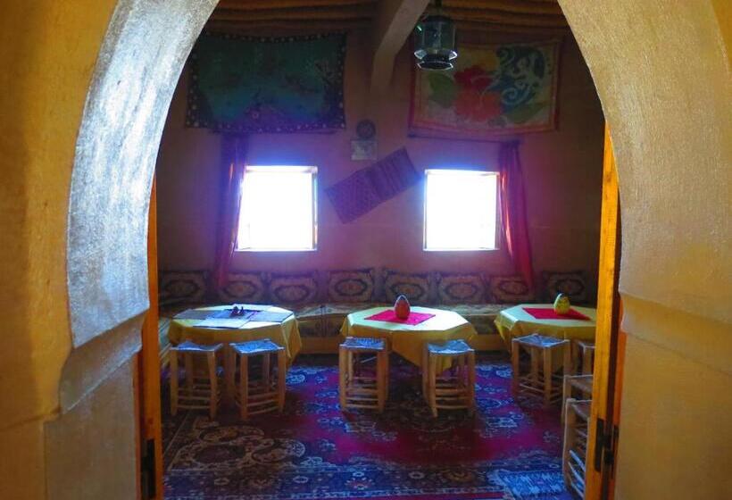 标准三人间, Hôtel Riad Tadarte Familier