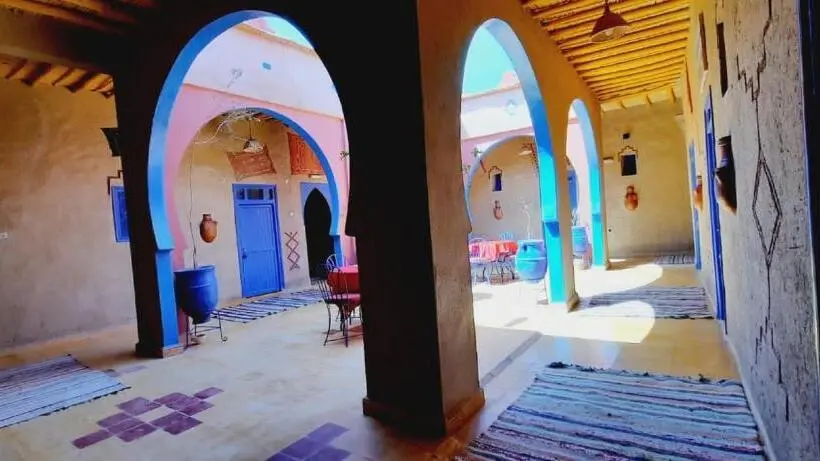 اتاق استاندارد چهار تخته, Hôtel Riad Tadarte Familier
