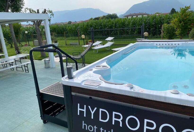 חדר סטנדרט, Le Fate Corbezzole