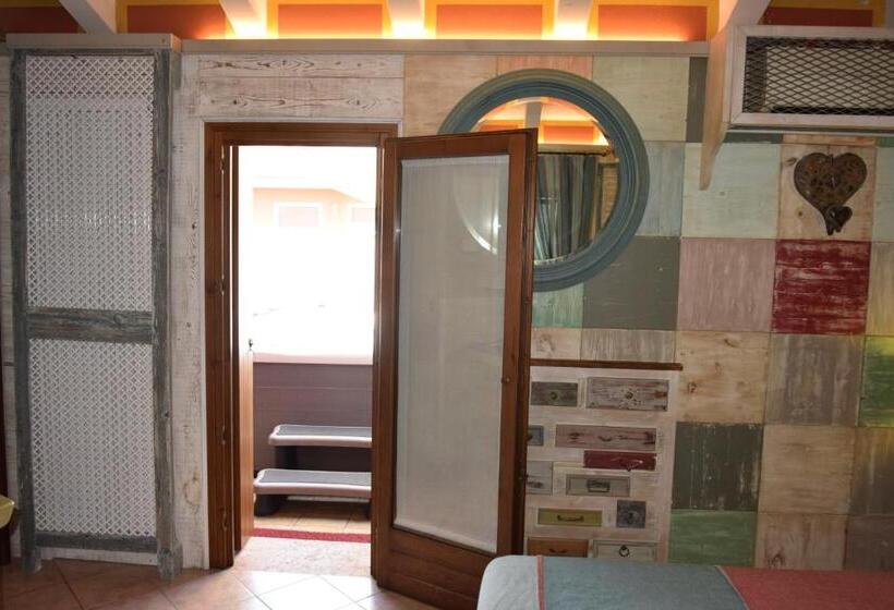 סוויטה עם ג'קוזי, Le Fate Corbezzole