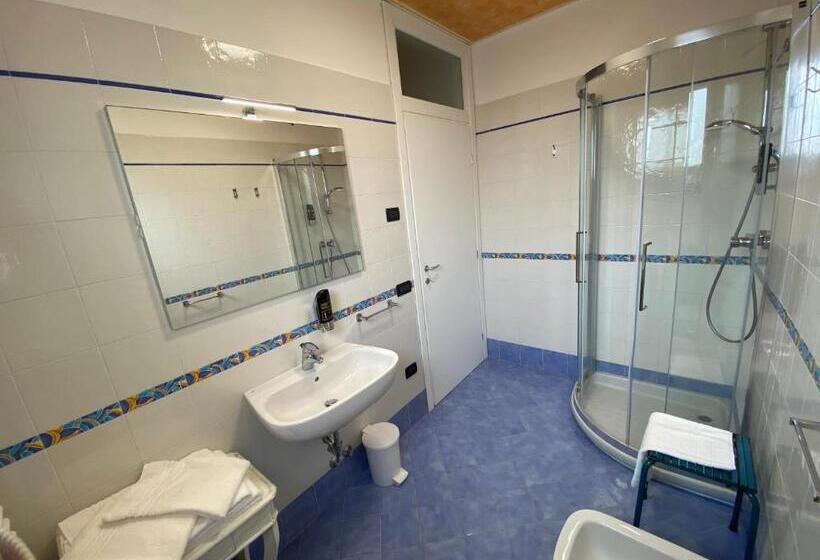 סטודיו סטנדרט עם נוף, Le Fate Corbezzole