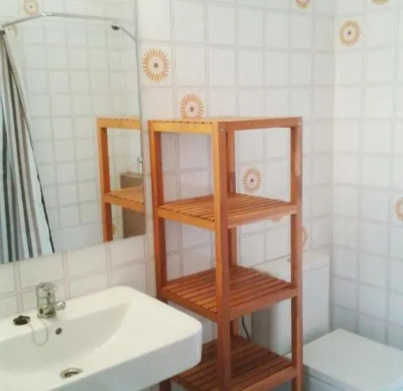 Standard Kolmen Hengen Huone, Pensió Vista Alegre