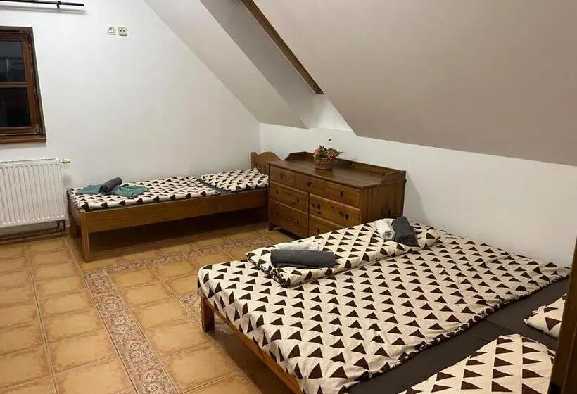 سوییت, Penzion Zatisi