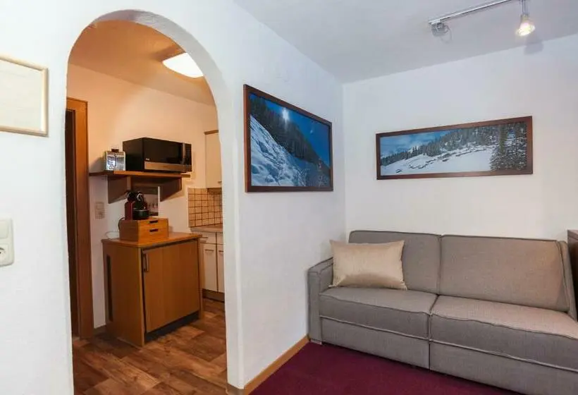 Apartament 1 Sypialnia, Tschatscha Nova