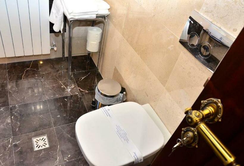 سوییت, Pensiunea Eden