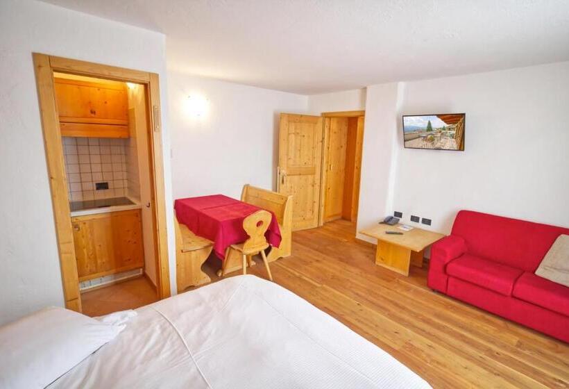 דירה בת חדר שינה 1 עם נוף, Residence Miramonti