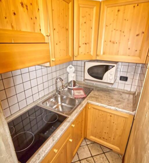 דירת שני חדרים, Residence Miramonti