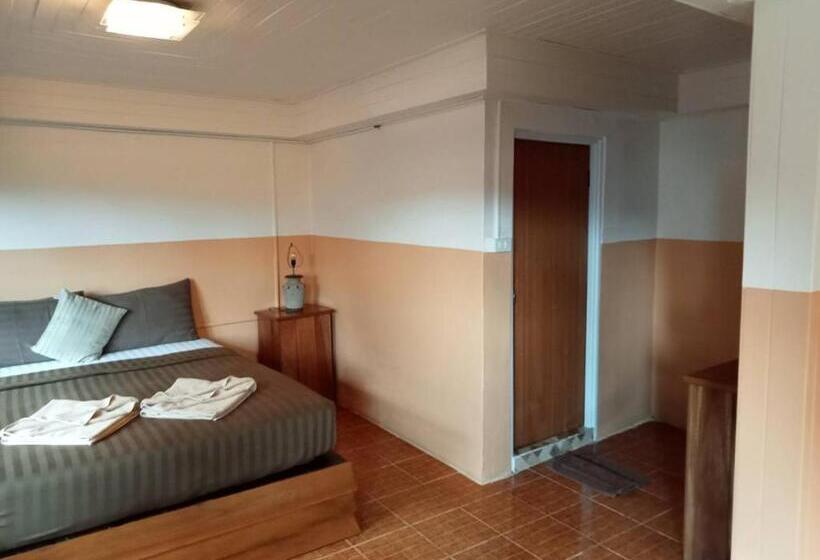 غرفة قياسية, Railay Hilltop