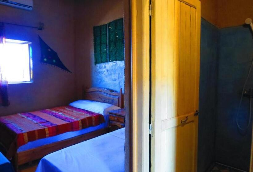 标准三人间, Hôtel Riad Tadarte Familier