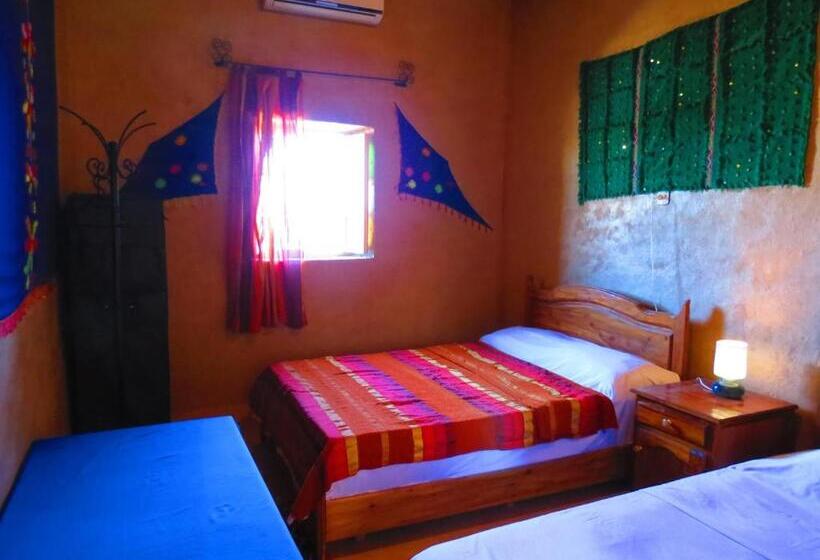 标准三人间, Hôtel Riad Tadarte Familier